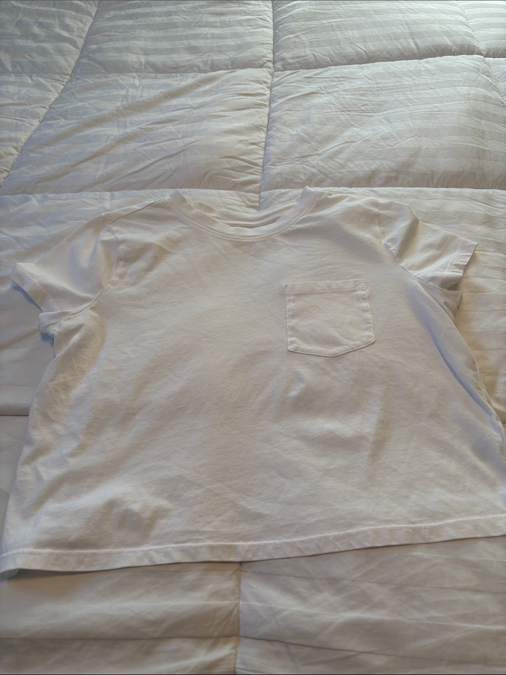 a.n.a White Short Sleeve Pocket Tee